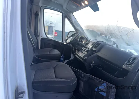 2021 Ram Promaster 2500 2500 High z USA, uszkodzony, nr VIN 3C6LRVDG6ME517248